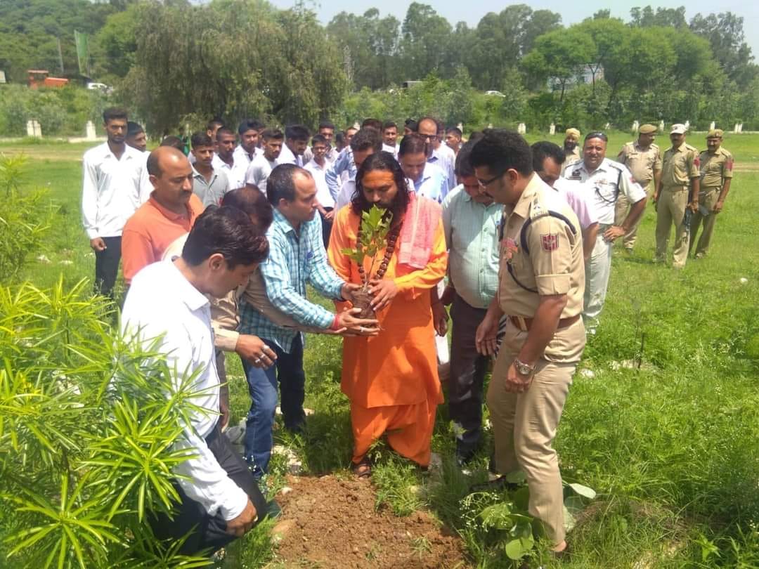 Volunteer activities in J&K